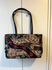 Vintage Bueno Tapestry Floral