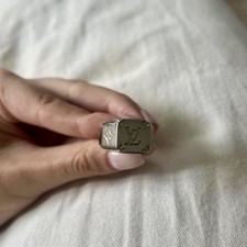 Louis Vuitton Monogram Signet