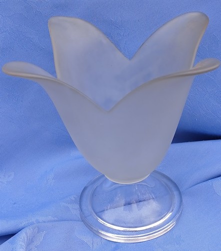 Vintage vase glass tulip - tulip, satin