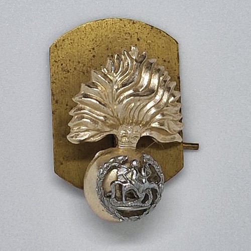 Vintage 1970s gold tone - 1970s, gold-tone