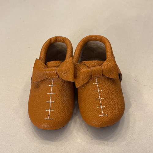 Monkey feet months - monkey,