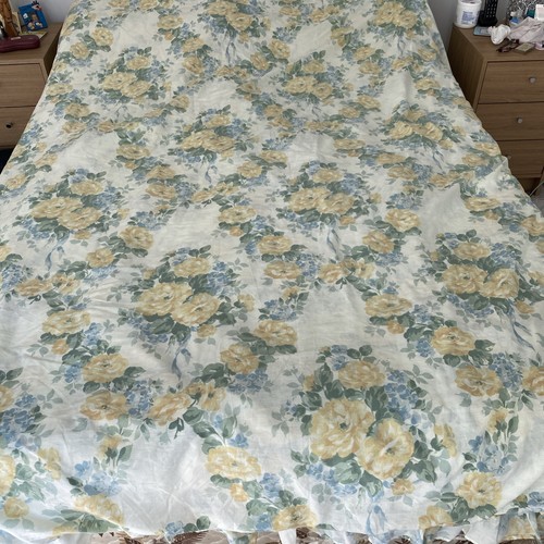 Vintage king size yellow - size,