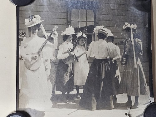 1897 reno nevada women string - 1897,