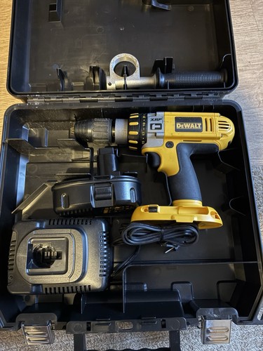 Dewalt dc925 18v cordless - 18v,