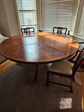 Bevan and Funnell repro 6ft round dining table good used condition inlaid Yew