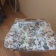 Vintage Floral Tapestry .