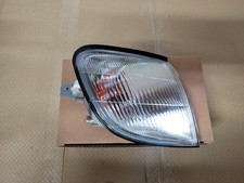Hyundai H-1 MPV/Van 97-08 R/H Indicator with holder & bulb