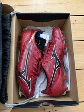 Mizuno Alpha 2, Ruby Red, UK