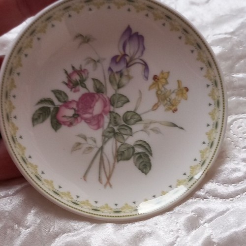 Royal doulton camilla - royal,