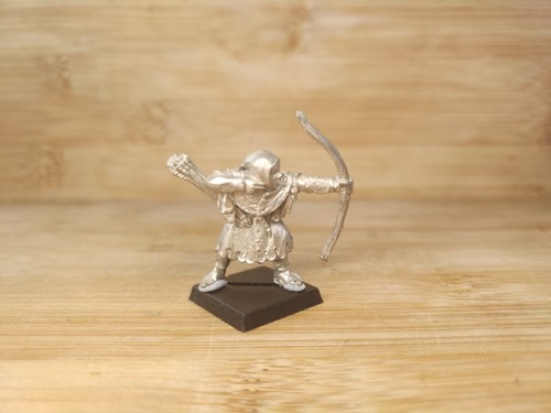 Bretonnian squire archer - squire, gw