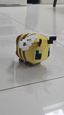 Minecraft Bee Soft Medium