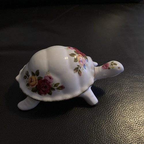 Vintage cottage rose - cottage,