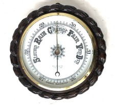 Antique Carved Rope Edge Oak