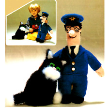 2 STYLES Postman Pat  Jess