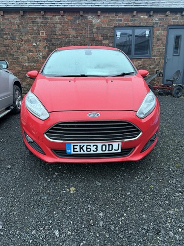Ford fiesta titanium eco boost - ford,