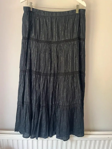 Phool black metallic silver