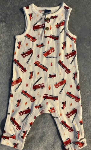 Old navy firetruck sleeveless - old,