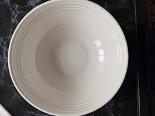 Le Creuset Stoneware serve bowl white 24cm White USED