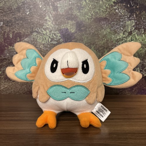 Official pokemon rowlet small - official,