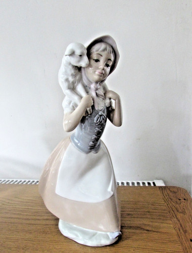 Nao lladro figure good - nao,