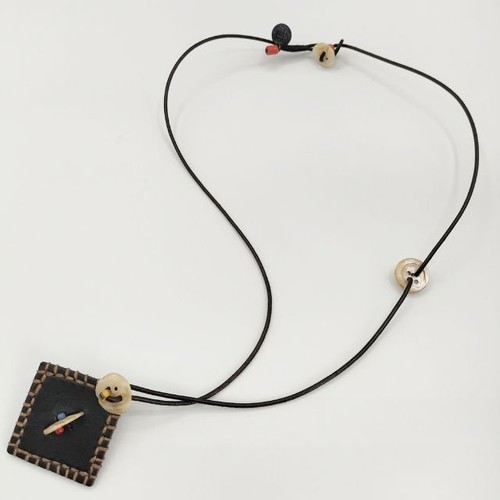Henry cuir leather beads - cuir,