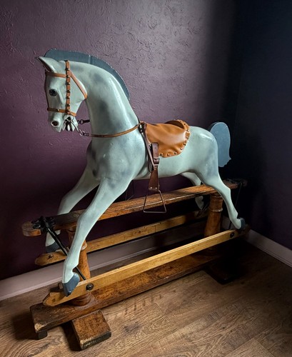 Antique ayres rocking - h,