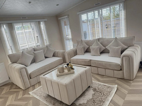 Brand new lilly sofa - brand, 3+2