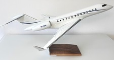 Bombardier Global Express 5000 Space Models Premium Corporate Model Scale 1:50