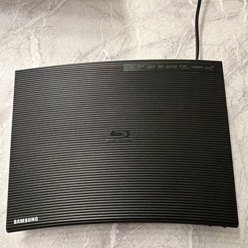 Samsung j5500 blu - 3d, blu-ray