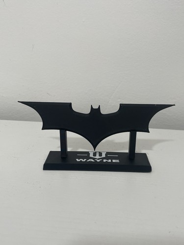 The dark night batarang - , and