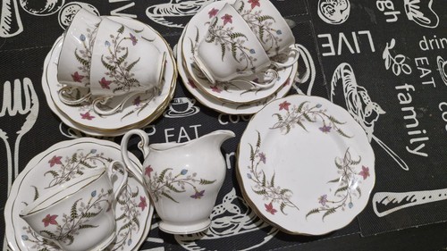 Vintage royal standard fancy - royal,