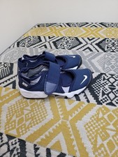 EUC Navy Boys Girls Nike Air Rift Sandals Trainers Size 11.5 Infant Kids 