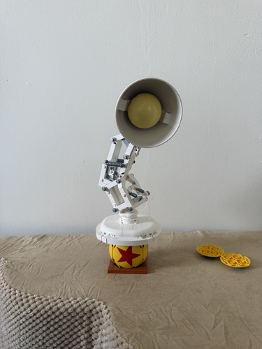 Lego disney pixar - disney, lamp