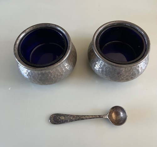 Pair pewter salts unity - pair,