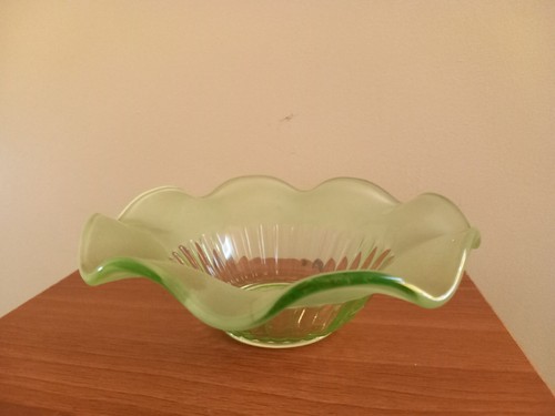 Vintage fluted frosted art - vintage,