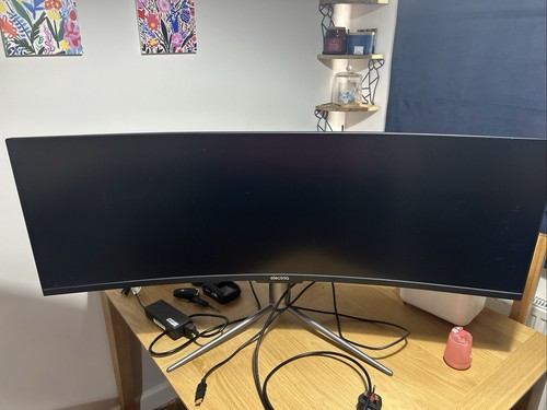 Electriq super ultrawide - super,