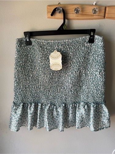 Nwt altar state smocked - altar'd,