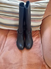 Pavers BNIB Ladies Knee High