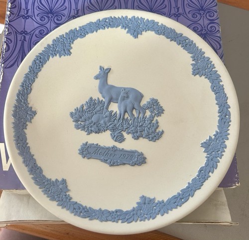 Wedgwood jasperware mothers - wedgwood,