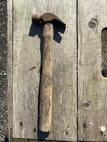 Vintage cobblers hammer - vintage,