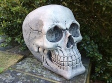 🇬🇧 STONE GARDEN LARGE