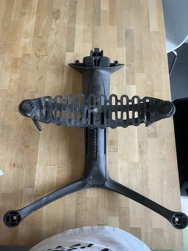 Herman miller mirra chair - herman,