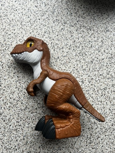 Jurassic world camp - jurassic,