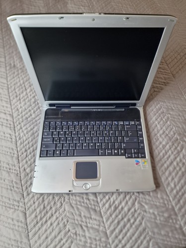 Advent 7097 laptop for parts - 7097,
