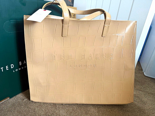 Ted baker croc - texture, icon