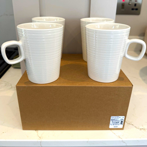 Ribbed ceramic latte mug - ribbed,