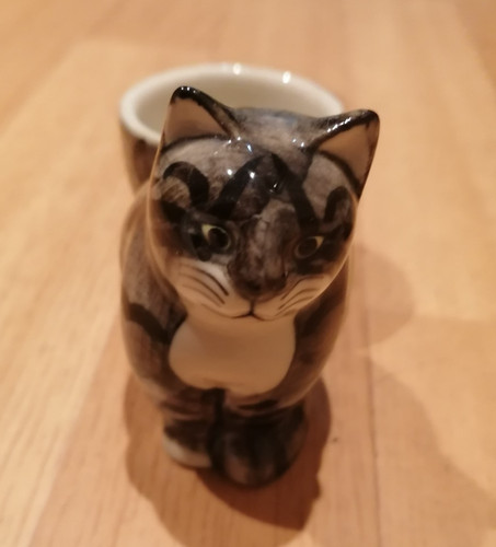 Quail pottery tabby cat - quail,
