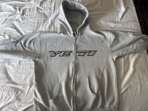 Yeti cycles hoodie large - cycles, hoodie,