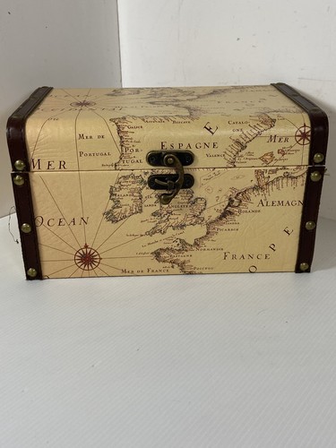 Vintage style treasure - style, treasure/storage