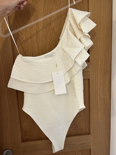 Zara one shoulder - zara, detail